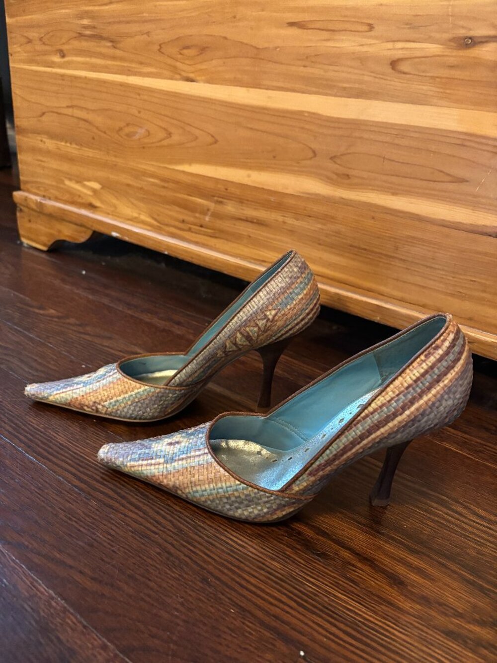 BCBGirls Vintage Woven Aztec Raffia Pointed Toe Pumps - Size 6.5